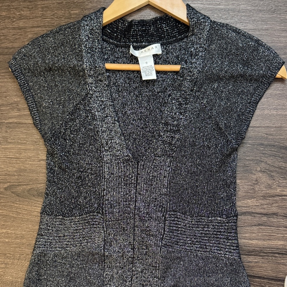 Elegant Silver/Black Knit Dress - Picture 3 of 5